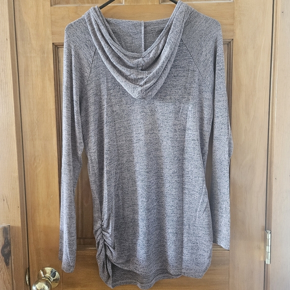 Love Delirious Maternity Women's Hooded Top. - Picture 4 of 5